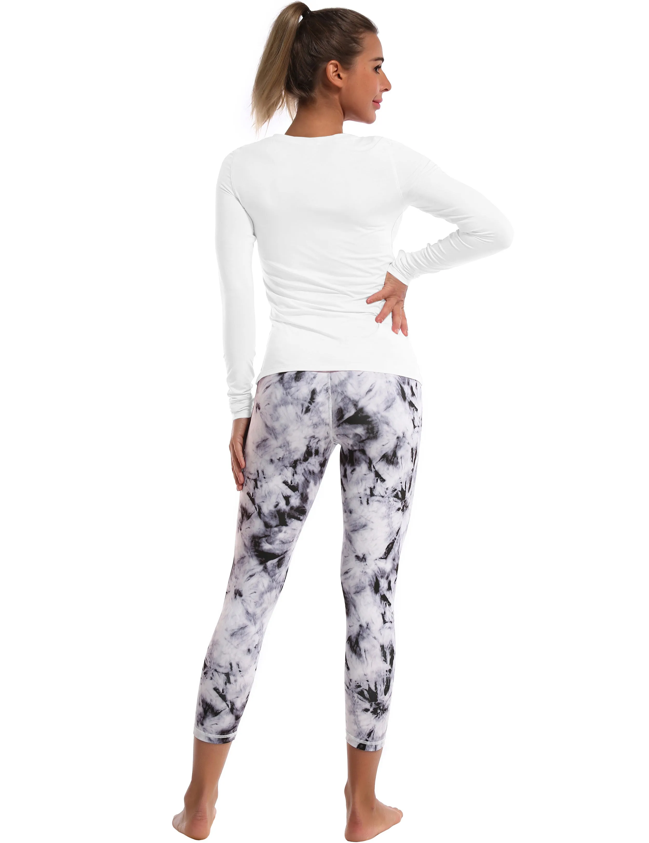 Athlete Long Sleeve Tops white_yoga