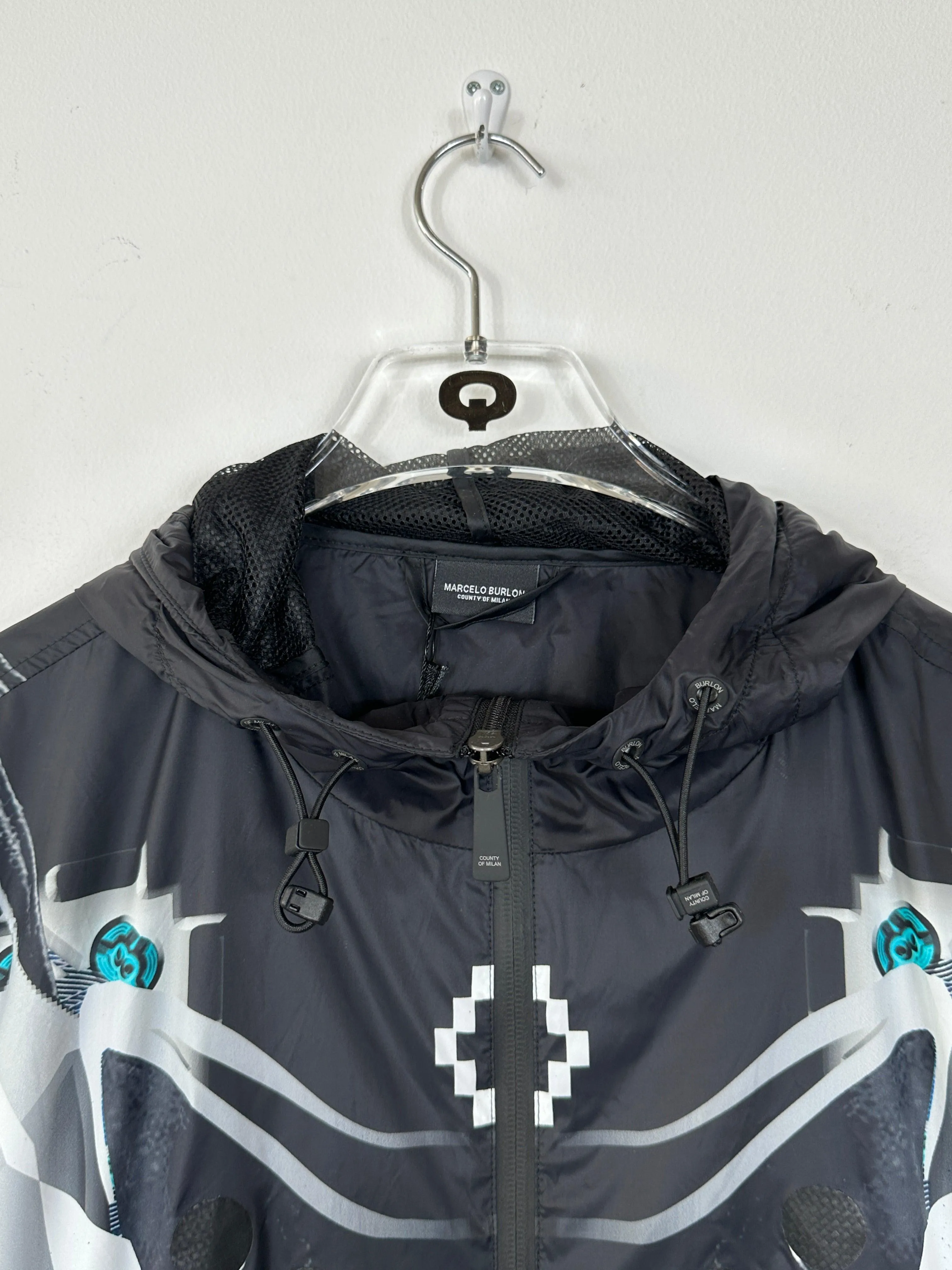 Design Windbreaker