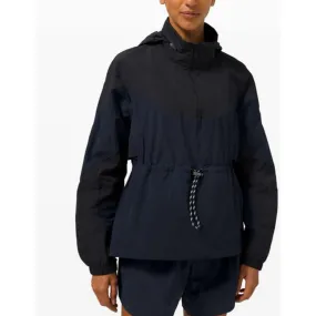 Lululemon Evergreen Anorak Windbreaker in True Navy/Black - Size 4