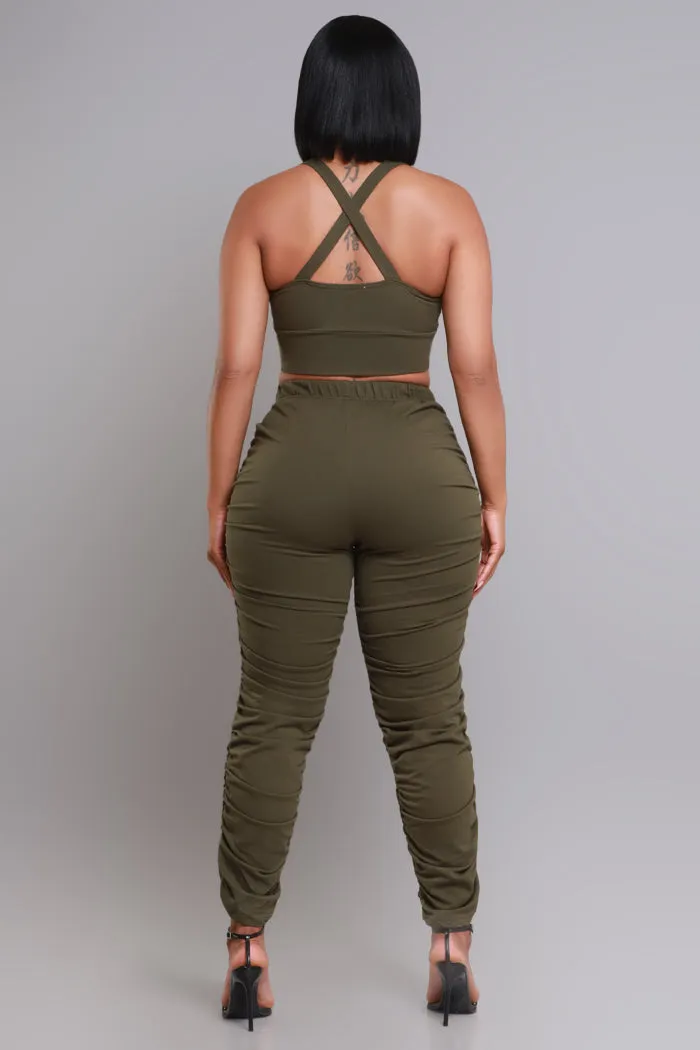 Slammed Cropped Ruched Jogger Set - Olive